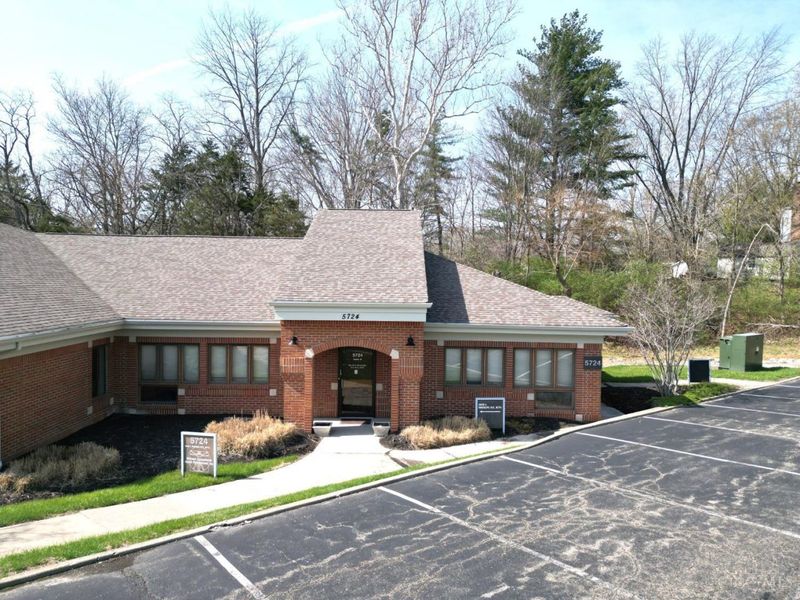 5724 Signal Hill Court, Milford, OH 45150 Photo 1