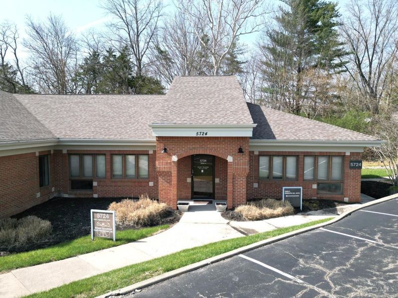 5724 Signal Hill Court, Milford, OH 45150 Photo 4