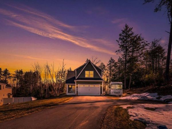 12 Freedom Way, Barrington, NH 03825
