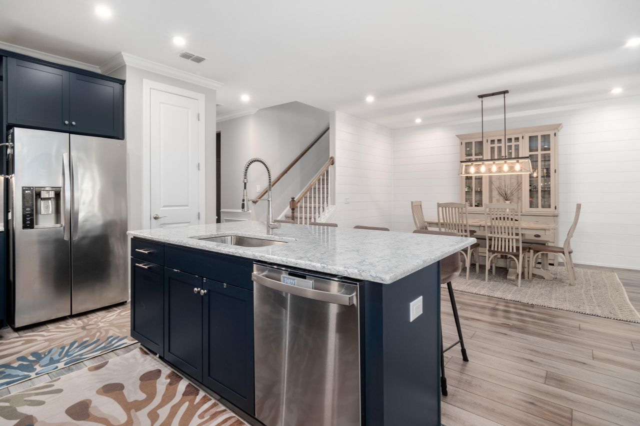 104 Waves Place Photo 12