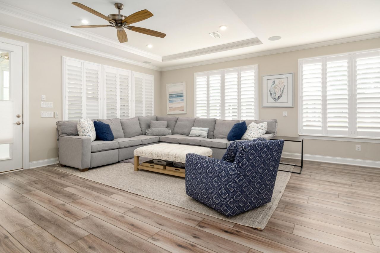 104 Waves Place Photo 17