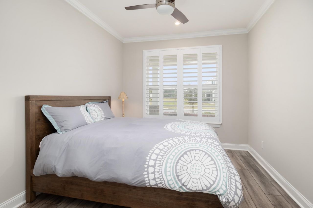 104 Waves Place Photo 18