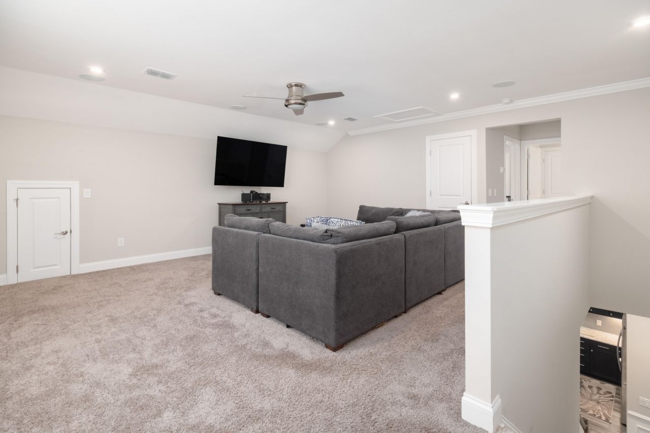 104 Waves Place Photo 21