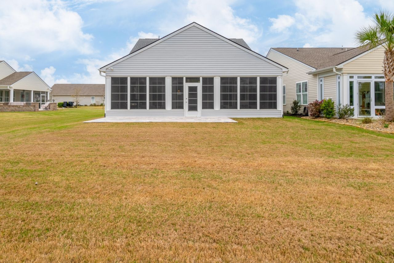 104 Waves Place Photo 36