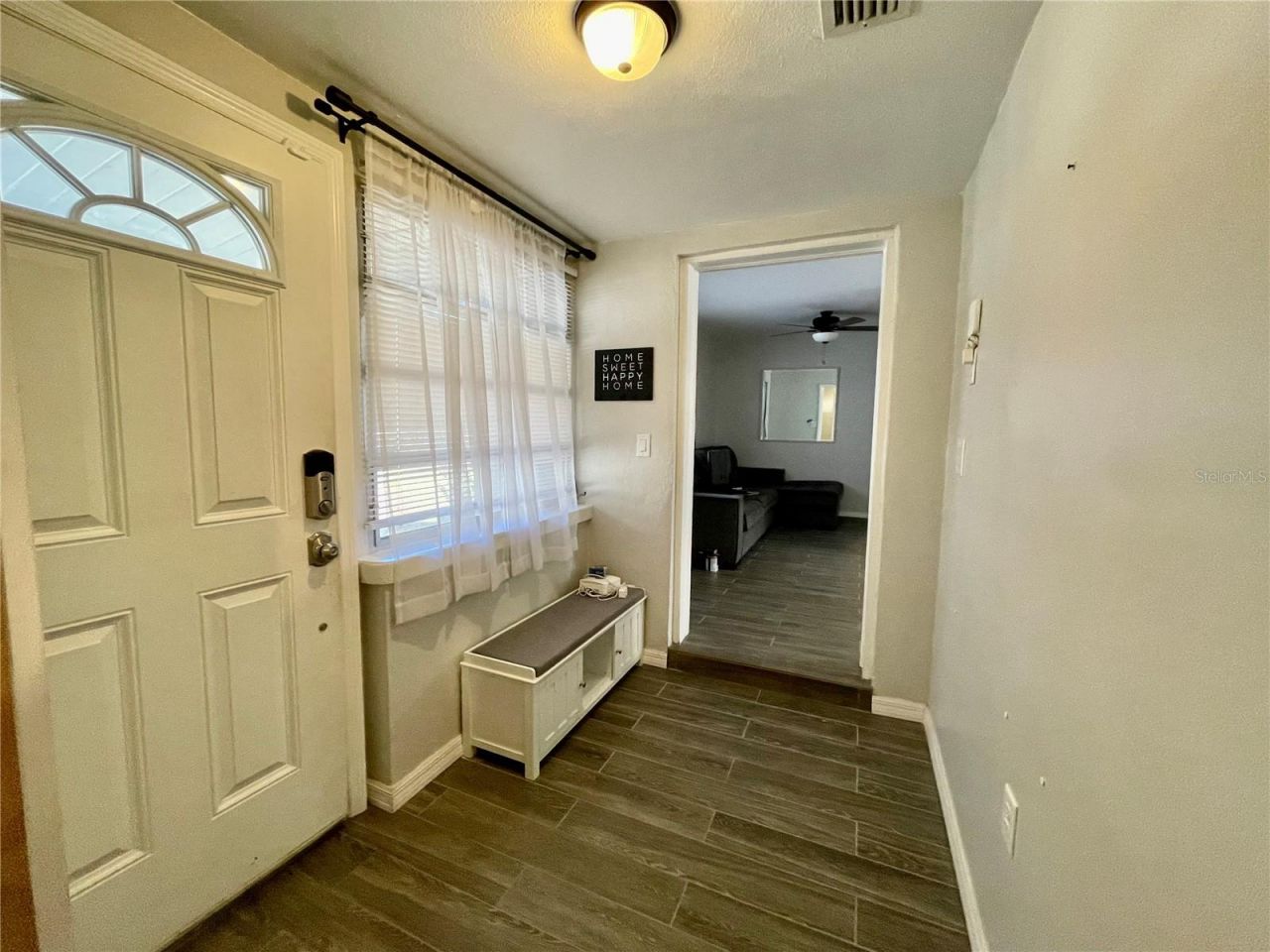 706 Mission Drive, Wildwood, FL 34785