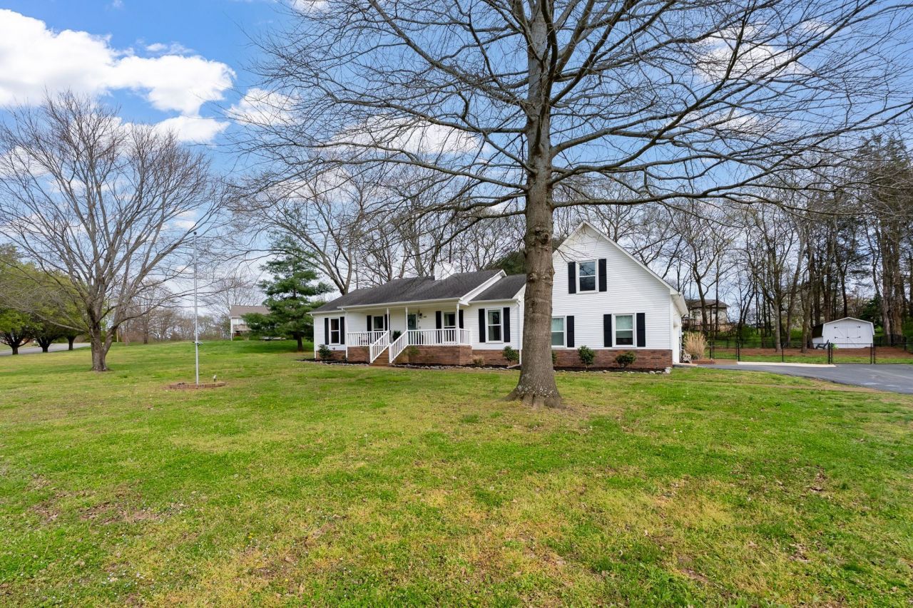 405 White Oak Trl, Spring Hill, TN 37174 Main Photo