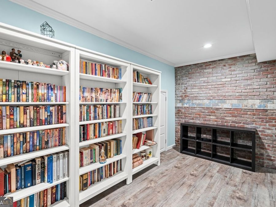 Property Image 37