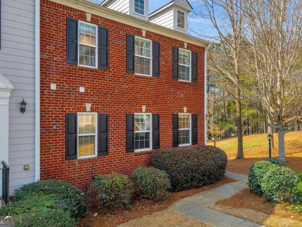 350 Eagle Tiff Drive, Sugar Hill, GA 30518