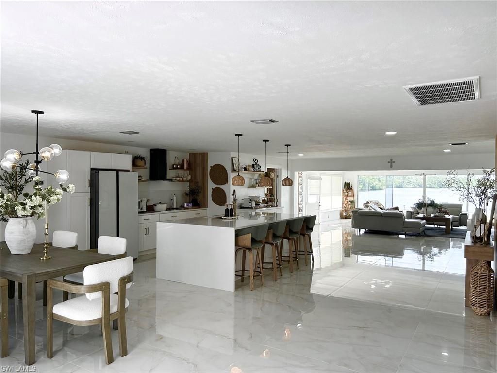 337 Shore Dr, Fort Myers, FL 33905 Photo
