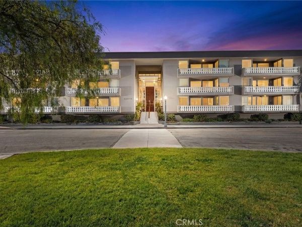 103 Ravenna Drive, Unit 23, Long Beach, CA 90803