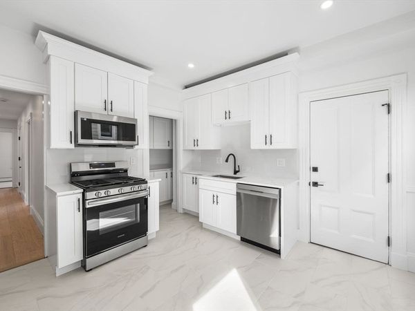 66 Sixth St, Unit 2, Cambridge, MA 02141