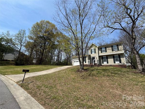 1425 Sugar Hollow Drive , Charlotte, NC 28214