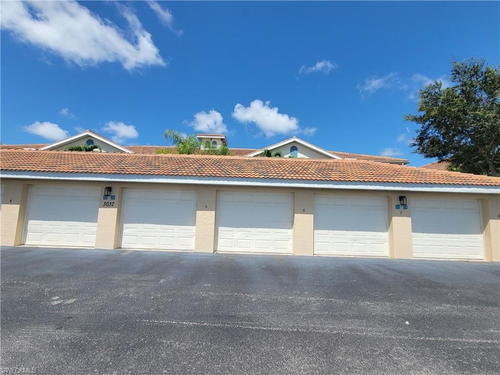 3037 Driftwood Way, Unit 3505, Naples, FL 34109 Photo