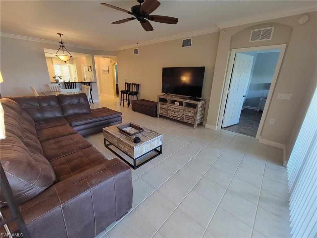 3037 Driftwood Way, Unit 3505, Naples, FL 34109 Photo