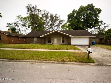 6140 THISTLEWOOD Road, Jacksonville, FL 32277