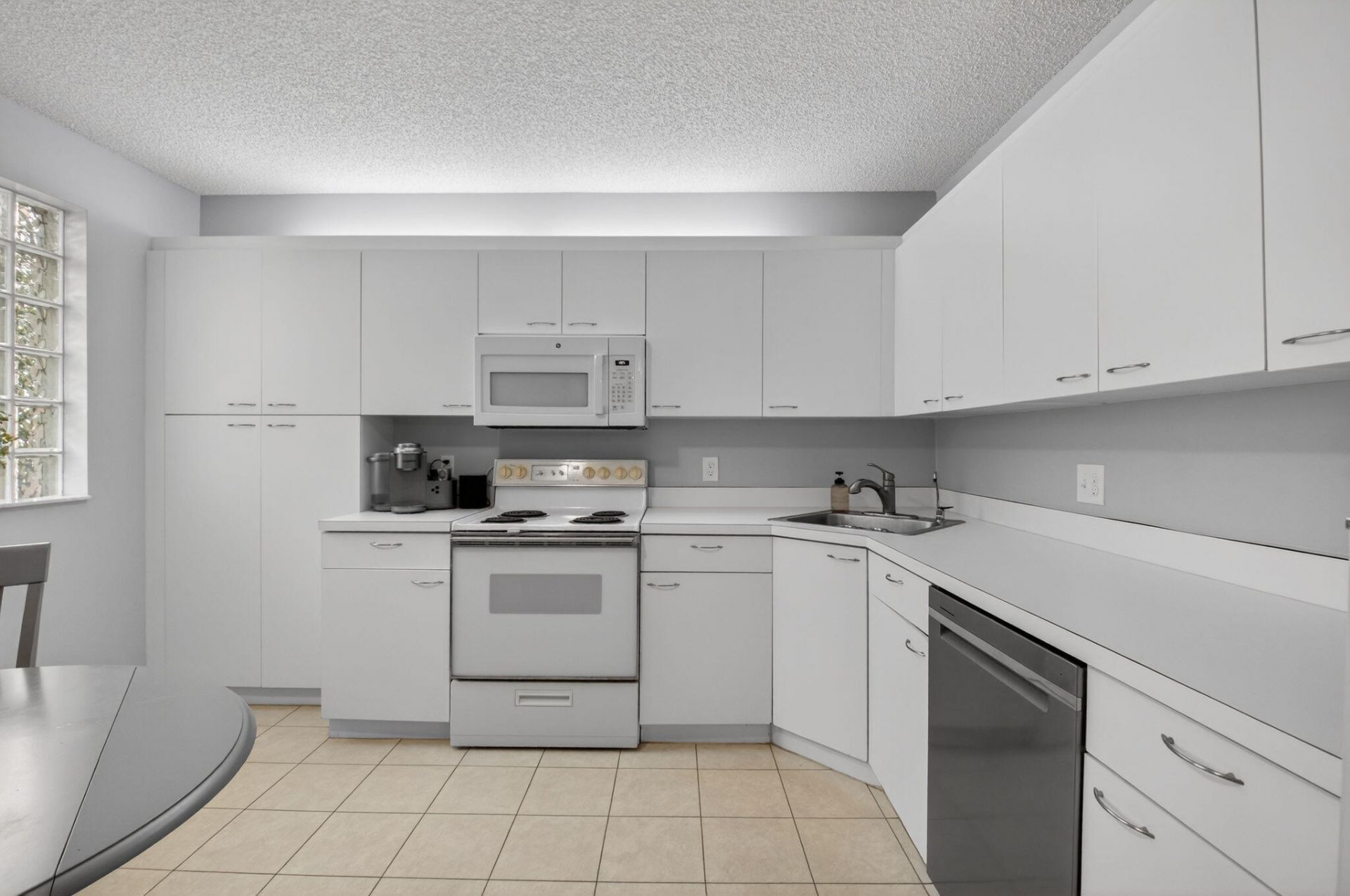 5155 Europa Drive, Unit M, Boynton Beach, FL 33437 Photo