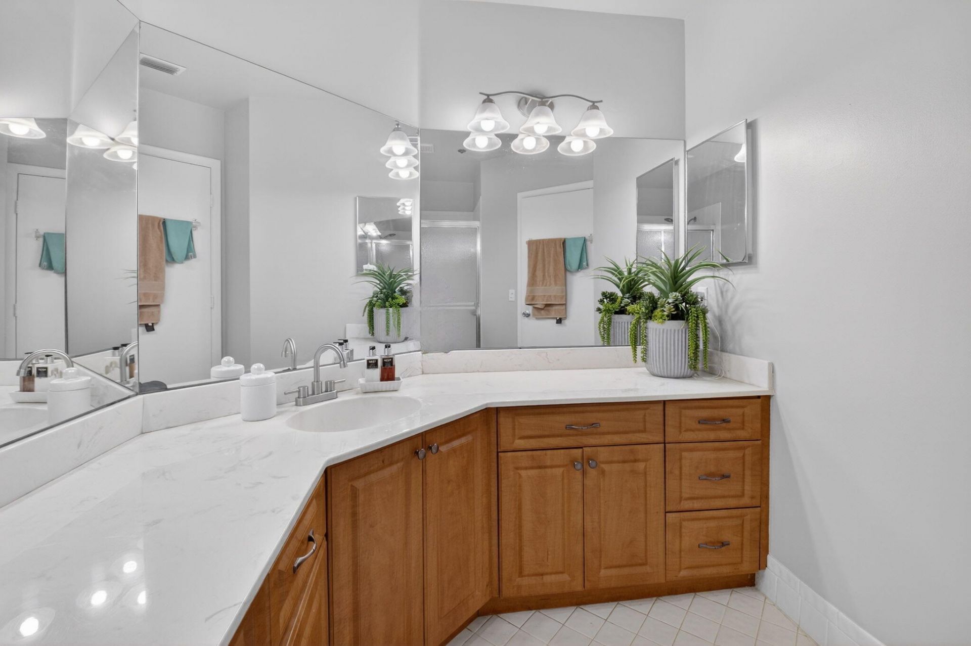 5155 Europa Drive, Unit M, Boynton Beach, FL 33437 Photo