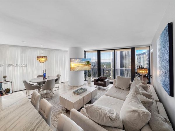 801 S Miami Ave, Unit 3504, Miami, FL 33130