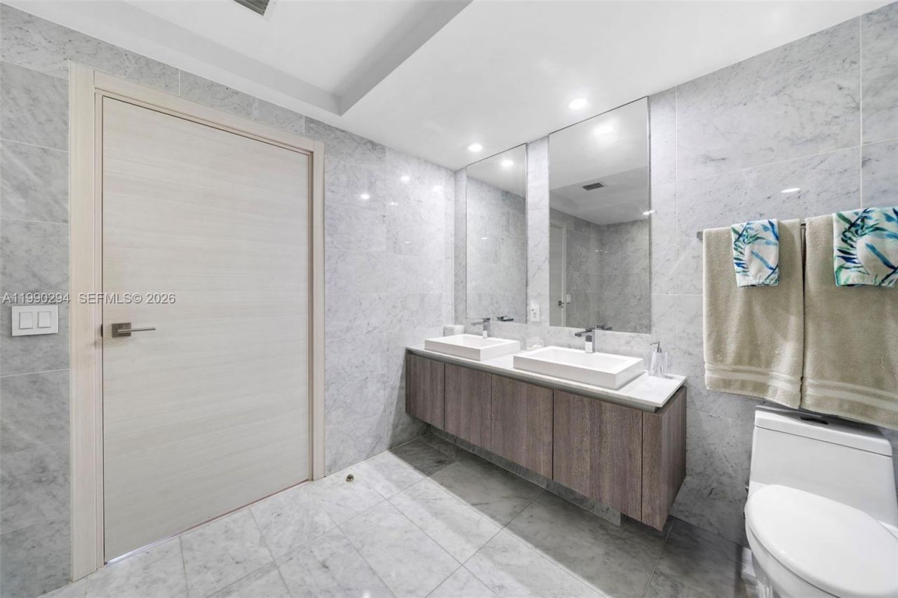 801 S Miami Ave, Unit 3504, Miami, FL 33130 Photo