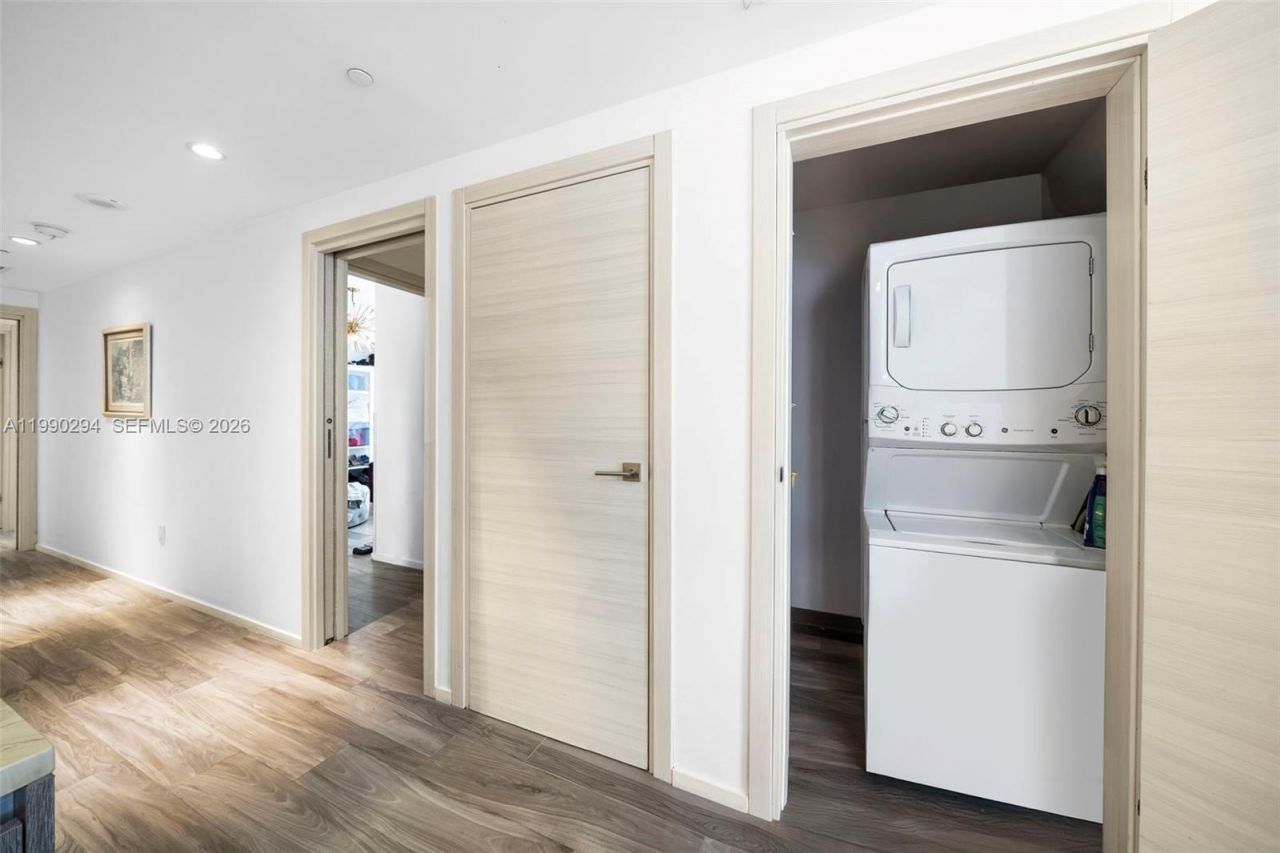 801 S Miami Ave, Unit 3504, Miami, FL 33130 Photo