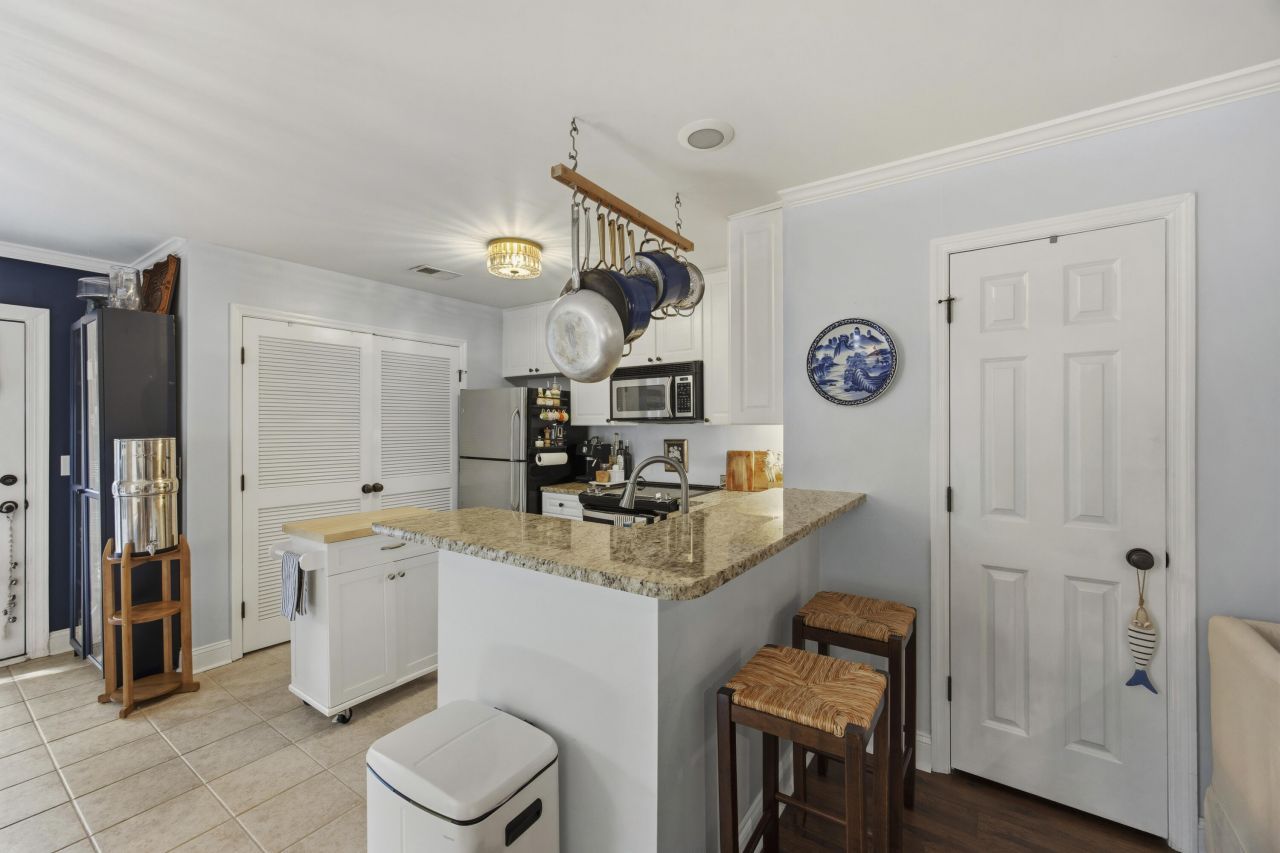 1362 Cassidy Court Photo 10