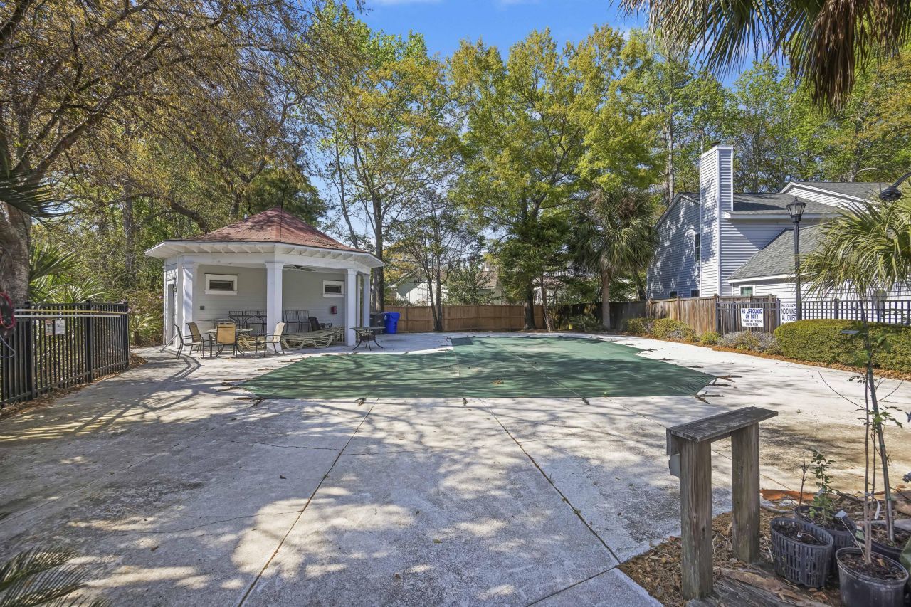 1362 Cassidy Court Photo 33