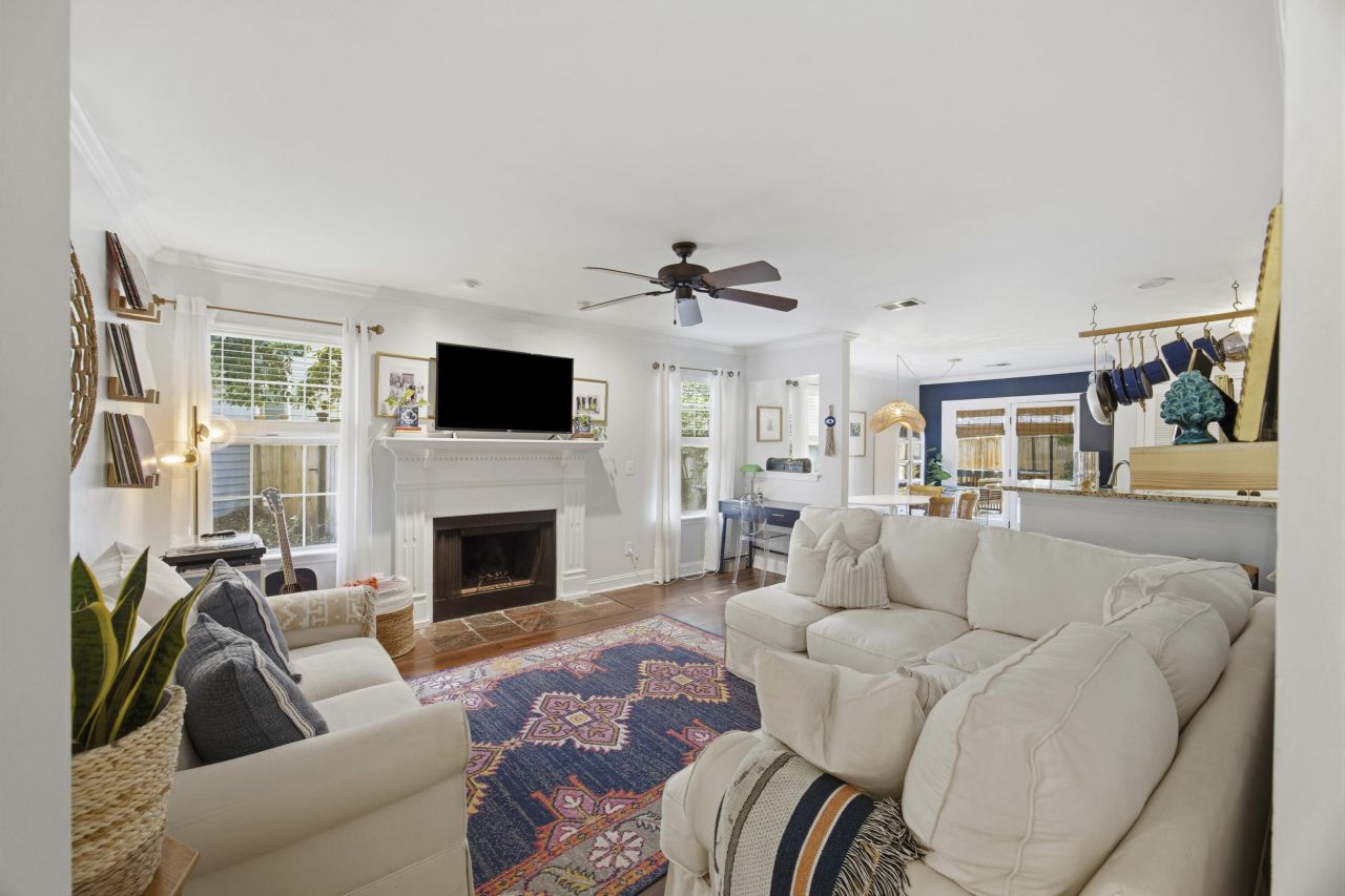 1362 Cassidy Court Photo 8