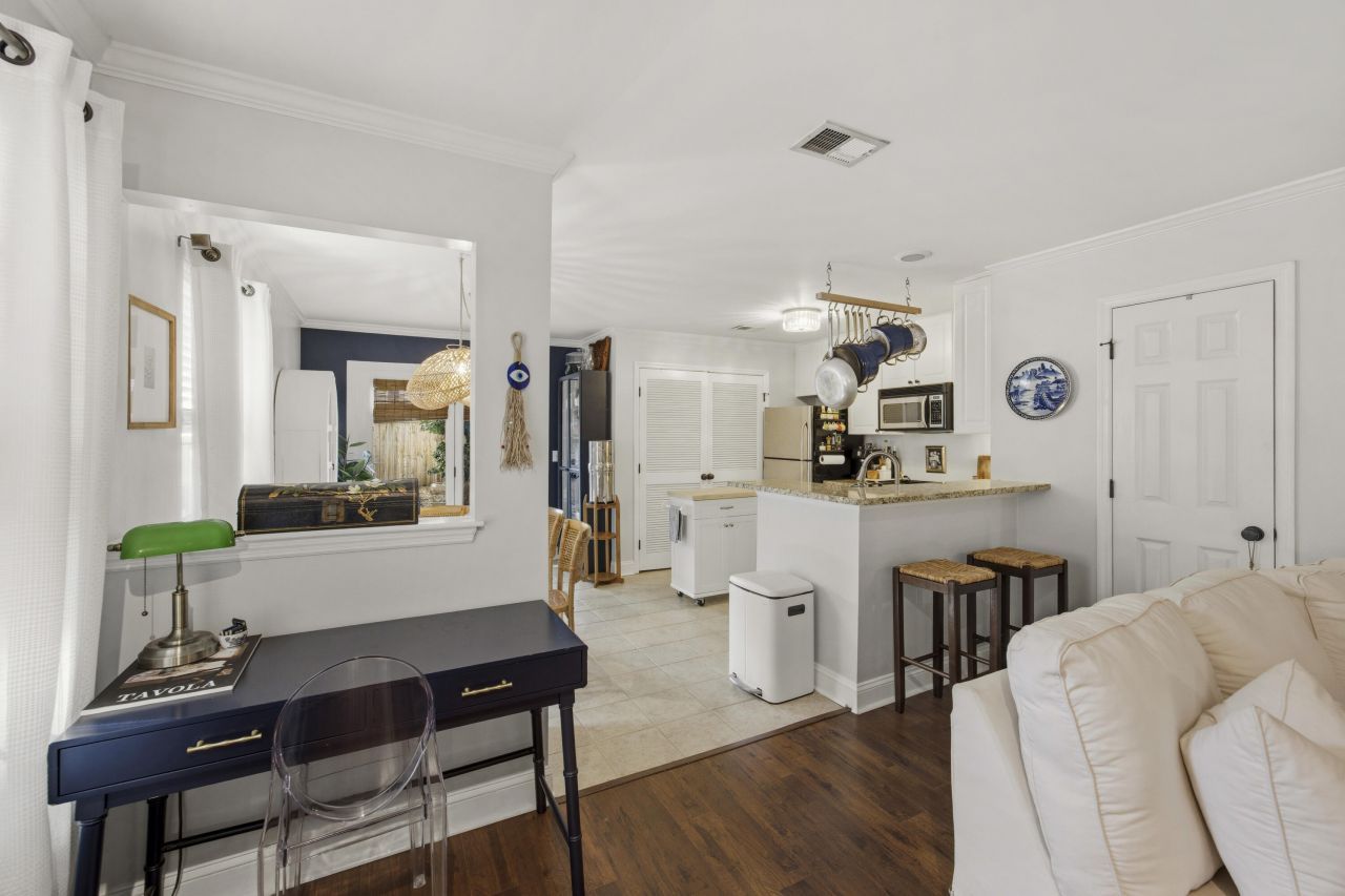 1362 Cassidy Court Photo 9