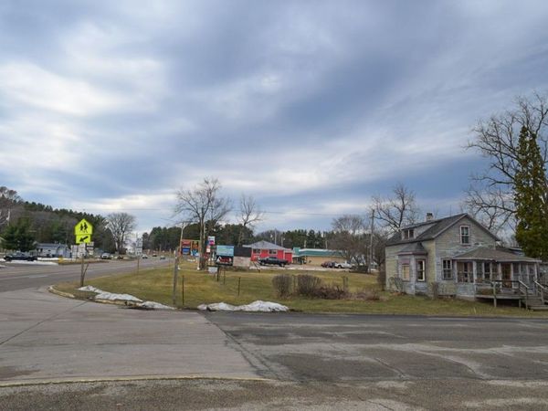 255 Front Street, Coloma, WI 54930