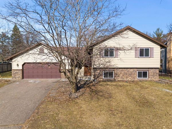 14510 Wellington Road, Minnetonka, MN 55391