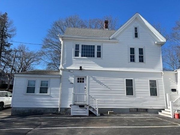 195 Court Street, Unit 2, Plymouth, MA 02360