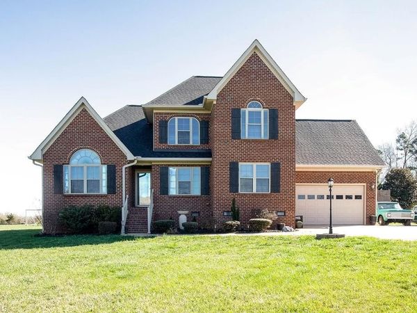 3190 Rosin Run , Sophia, NC 27350