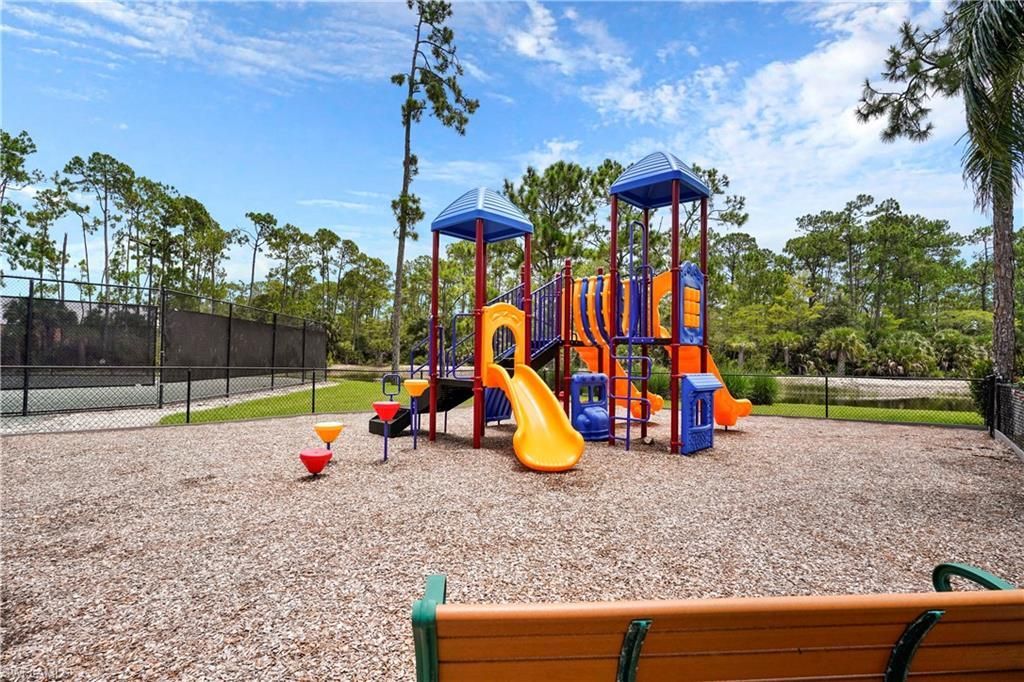 6522 Waverly Green Way, Naples, FL 34110 Photo