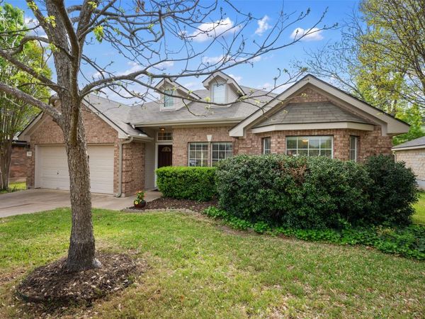 8008 Tonkinese DR, Round Rock, TX 78681