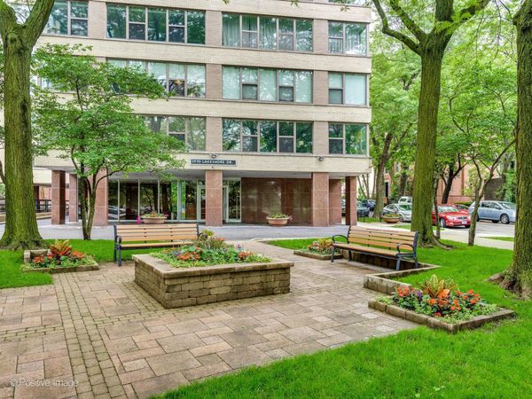 2970 N Lake Shore Drive, Unit 14A, Chicago, IL 60657