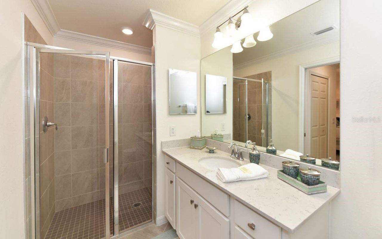 17724 Gawthrop Drive, Unit 103, Bradenton, FL 34211 Photo