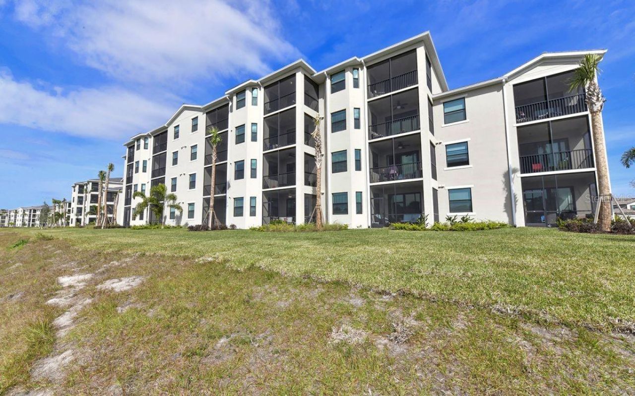 17724 Gawthrop Drive, Unit 103, Bradenton, FL 34211 Photo