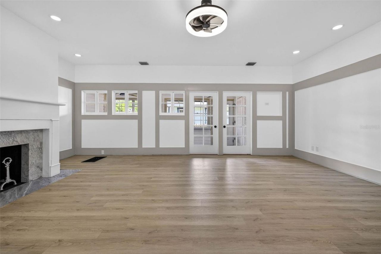 1330 Cherry Street Ne, Saint Petersburg, FL 33701 Photo