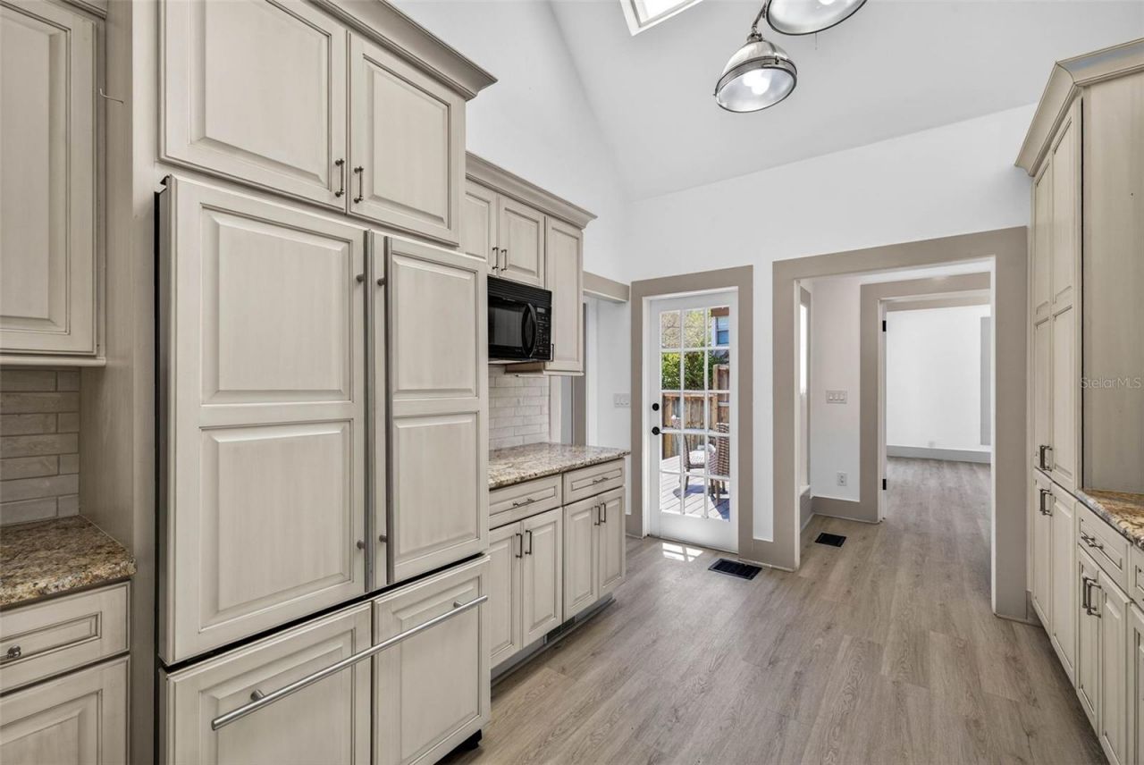 1330 Cherry Street Ne, Saint Petersburg, FL 33701 Photo