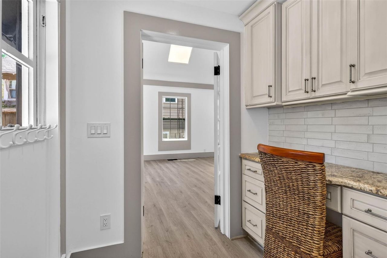 1330 Cherry Street Ne, Saint Petersburg, FL 33701 Photo