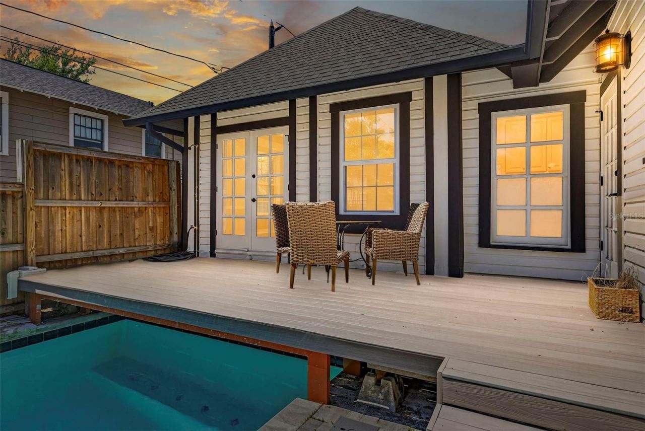 1330 Cherry Street Ne, Saint Petersburg, FL 33701 Photo