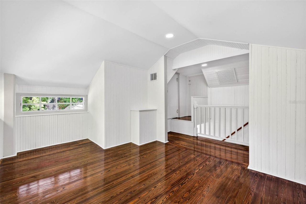 1330 Cherry Street Ne, Saint Petersburg, FL 33701 Photo