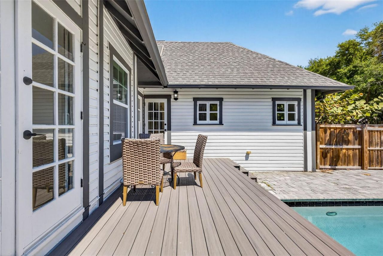 1330 Cherry Street Ne, Saint Petersburg, FL 33701 Photo