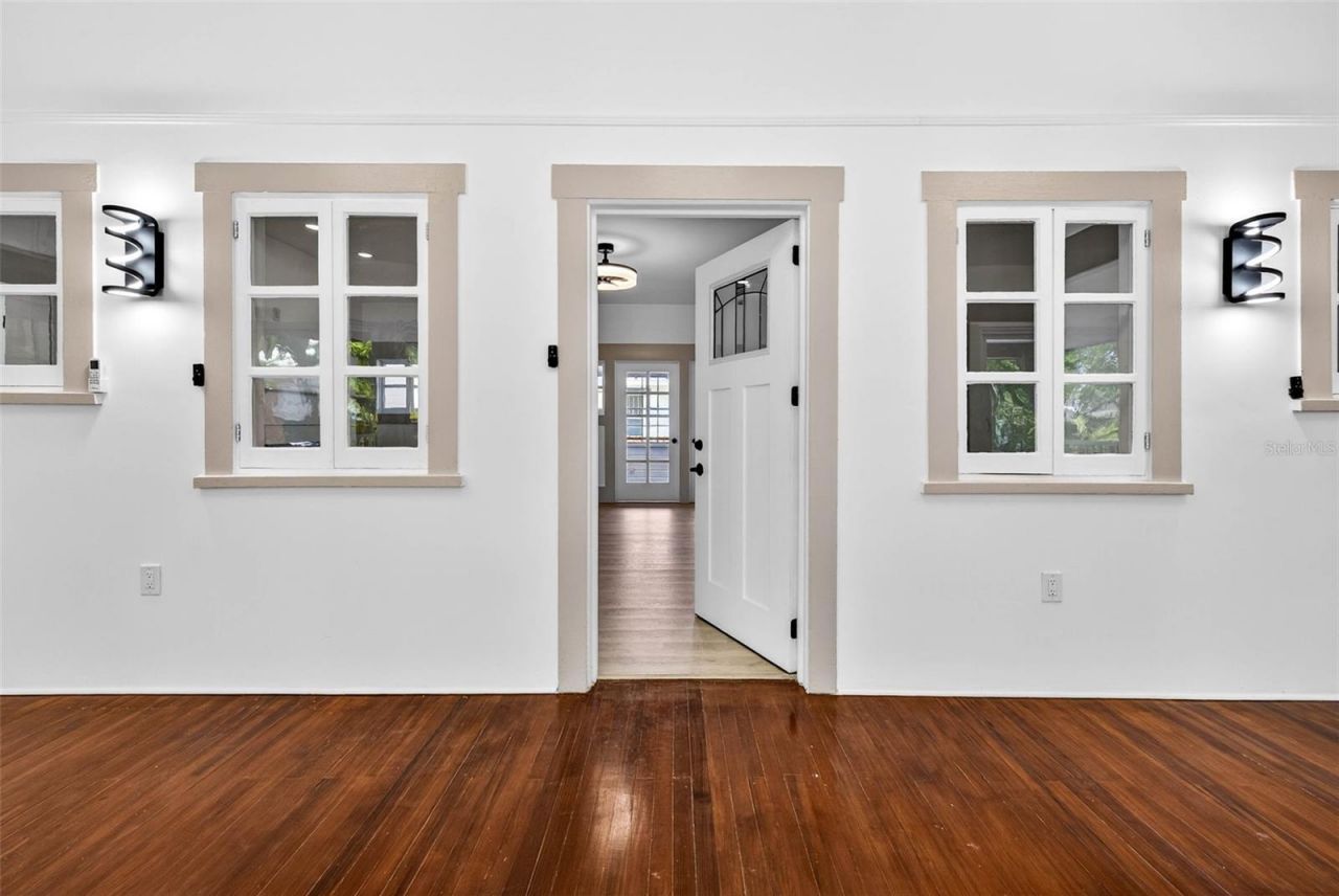 1330 Cherry Street Ne, Saint Petersburg, FL 33701 Photo