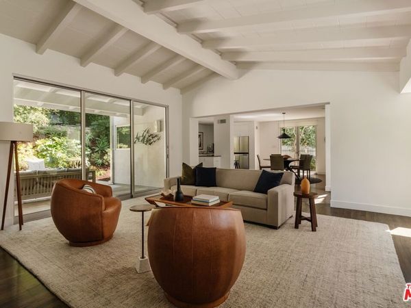 2300 Canyon Drive, Los Angeles, CA 90068