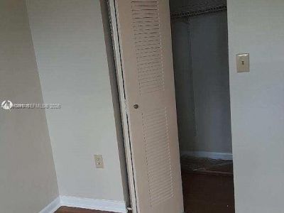7235 NW 179th St, Unit 103, Hialeah, FL 33015 Photo