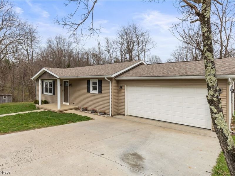 416 2nd Street, Bethesda, OH 43719 Photo 2