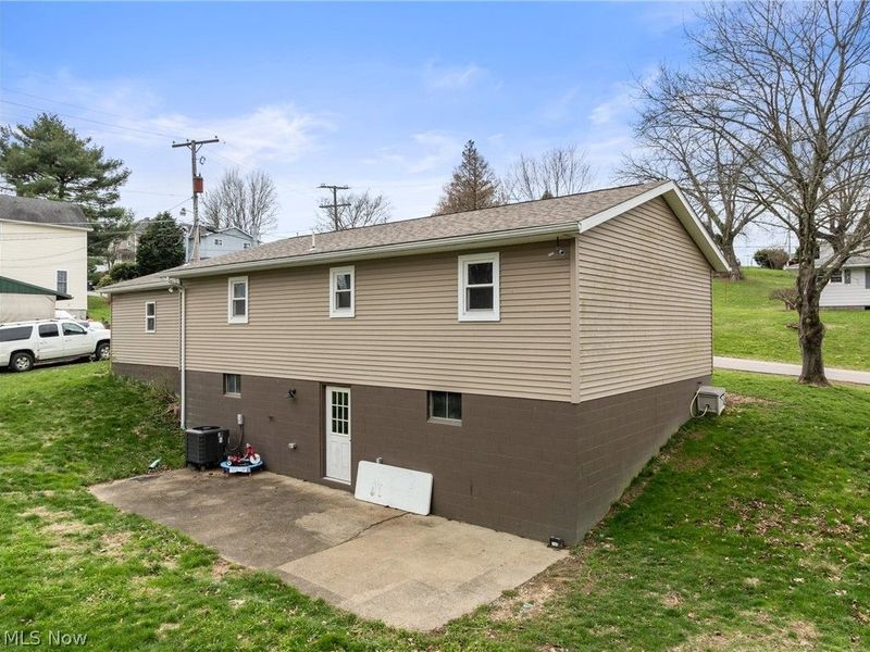 416 2nd Street, Bethesda, OH 43719 Photo 22