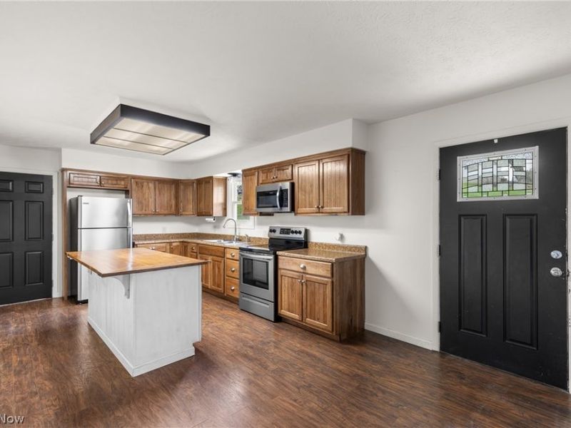 416 2nd Street, Bethesda, OH 43719 Photo 5