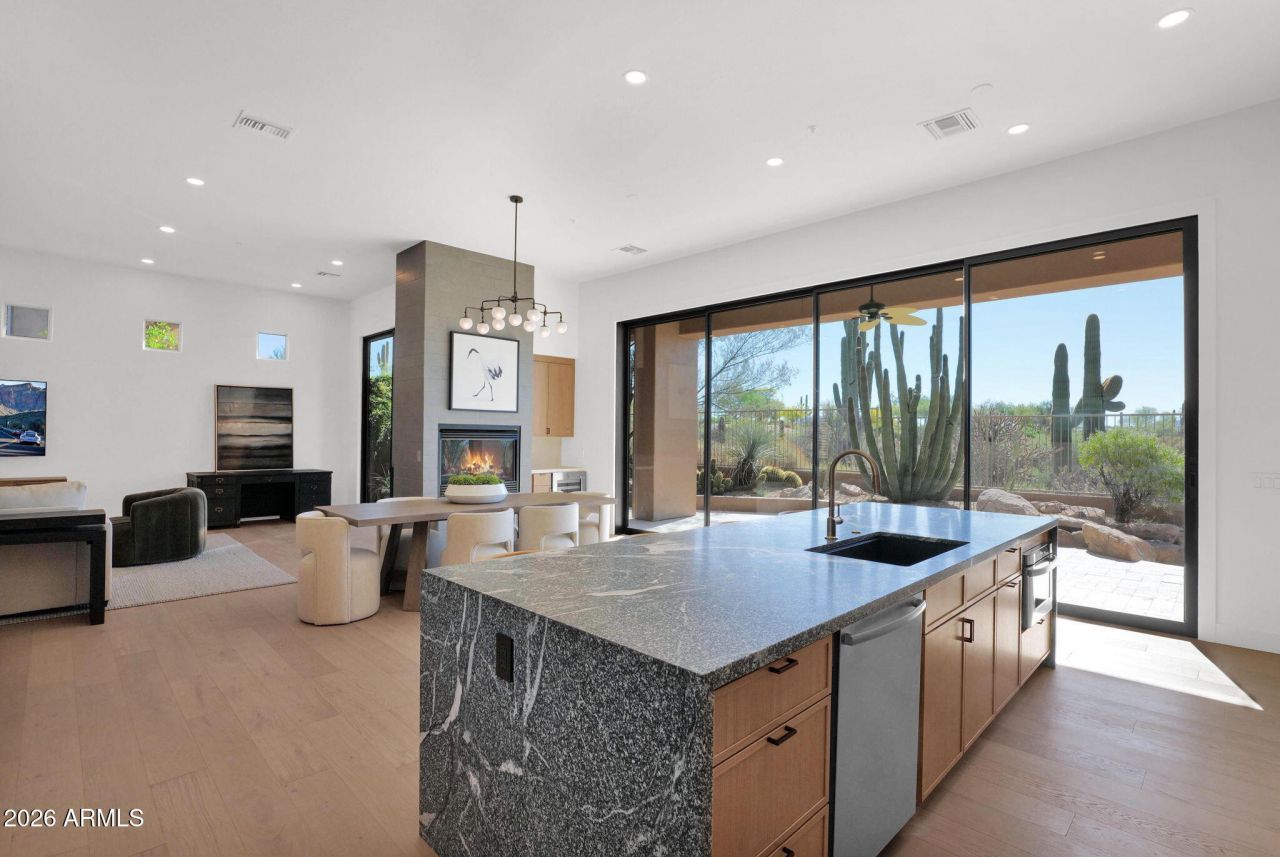 9359 E Cavalry Drive, Scottsdale, AZ 85262 Main Photo